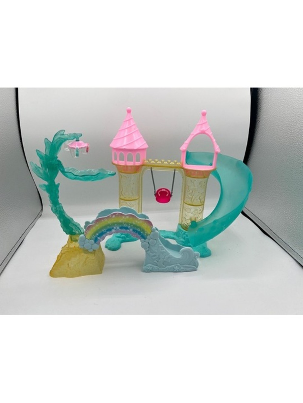 LOT Barbie Dreamtopia Mermaid Playground & Coral Nursery